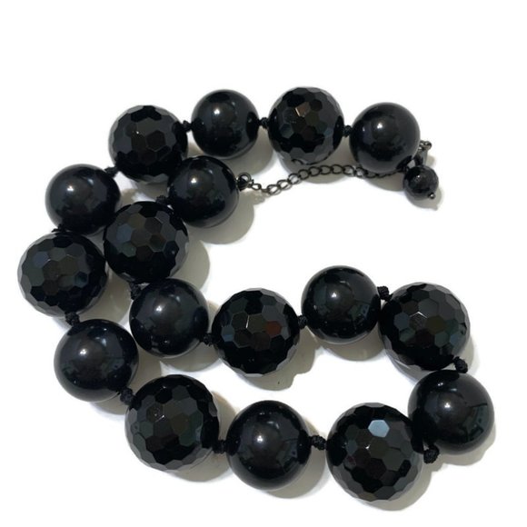 Chunky Retro Style Beaded Glass Choker - Picture 3 of 7